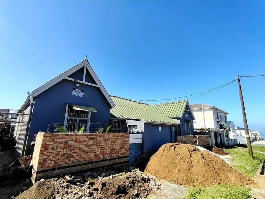 10 Bedroom Property for Sale in Quigney Eastern Cape